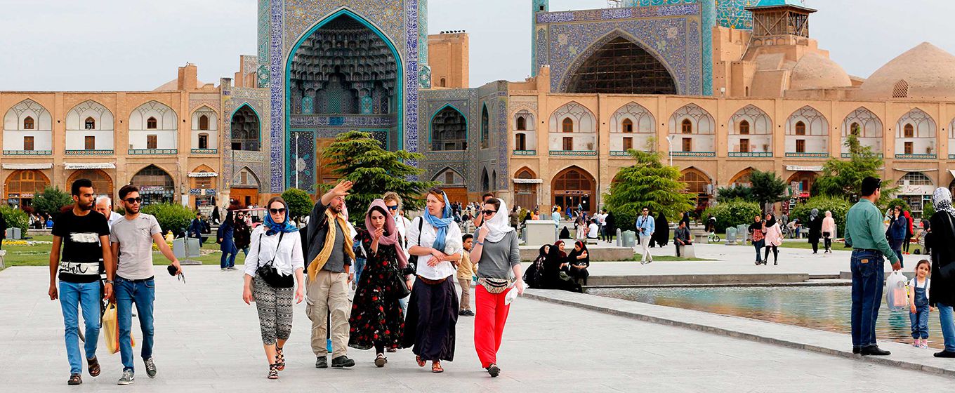 رزرو مترجم روسی,تور لیدر روس زبان,لیدر روس زبان,خدمات تورهای روسی,تور تجاری روسی